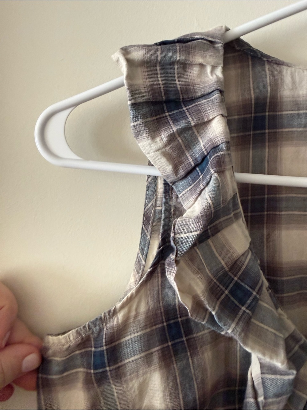 a.n.a Cotton Ruffle Tank Top - Picture 2 of 9